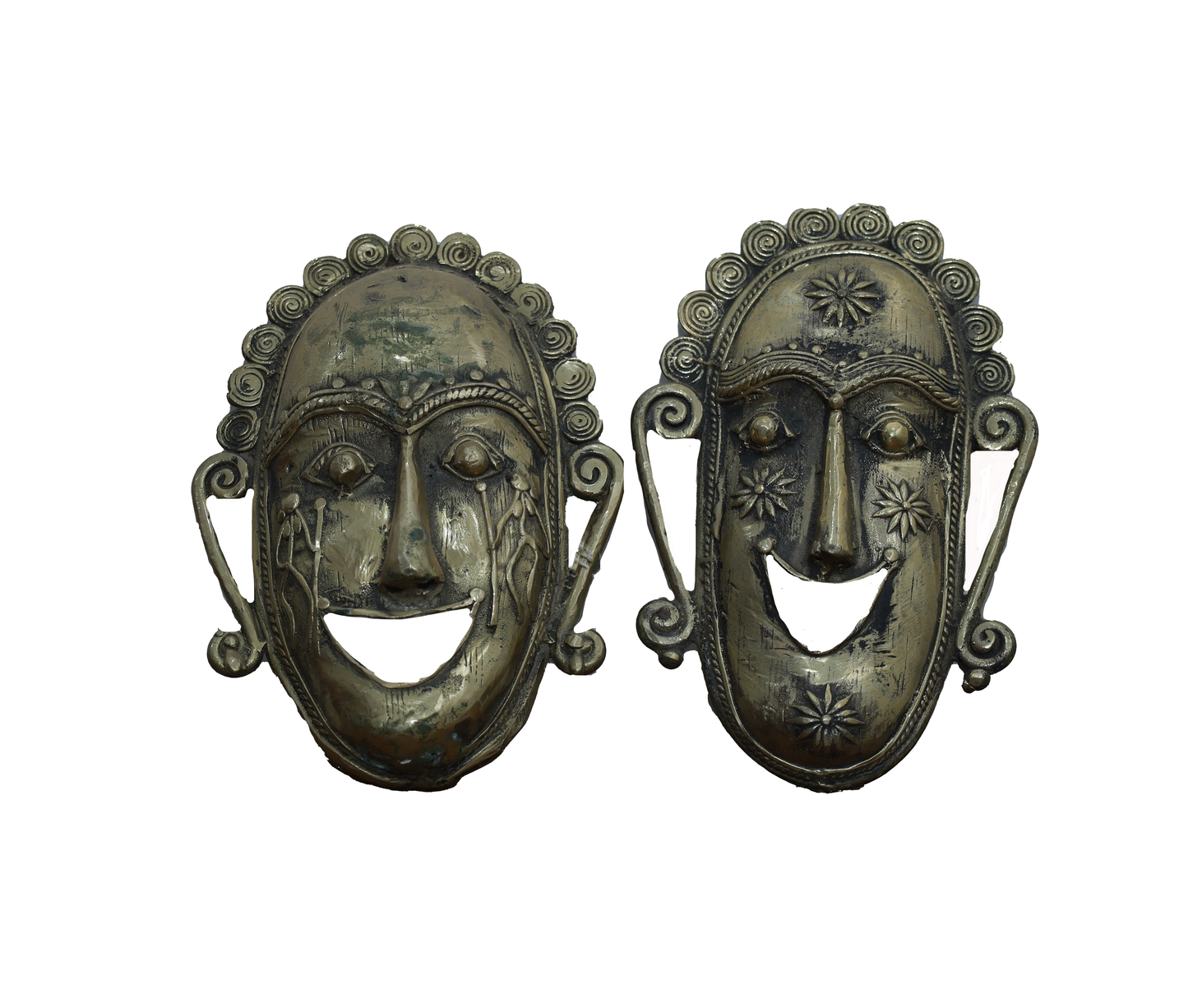 Handgemaakte Tribal Smiling gezichtsmasker | Muur decor | Metalen artefact | Thuis en kantoor decor